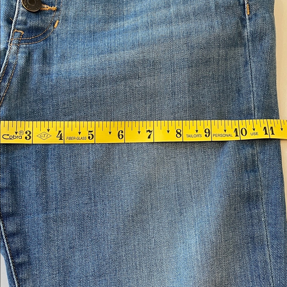 Veronica Beard Carly Kick Flare High Rise Light Wash Straight 5-Button Size 28 - Picture 9 of 10